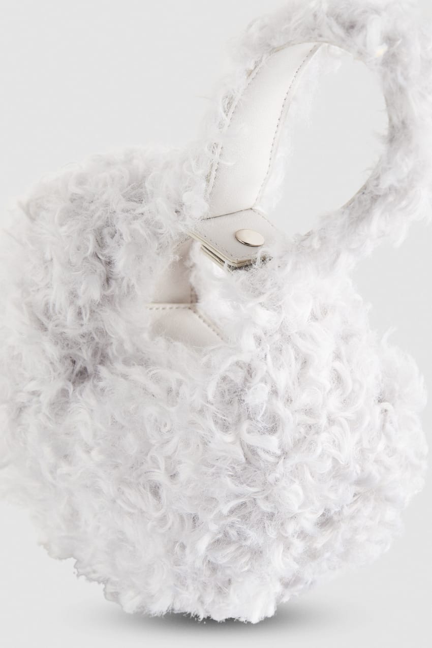 Patrizia Pepe Bangle Bag Fluffy ασπρα | MWZHJYE-43