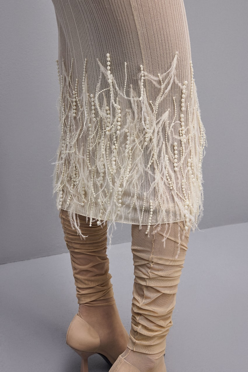 Patrizia Pepe Skirt With Feather And Pearl Embroidery ασπρα | SUBIQAD-52