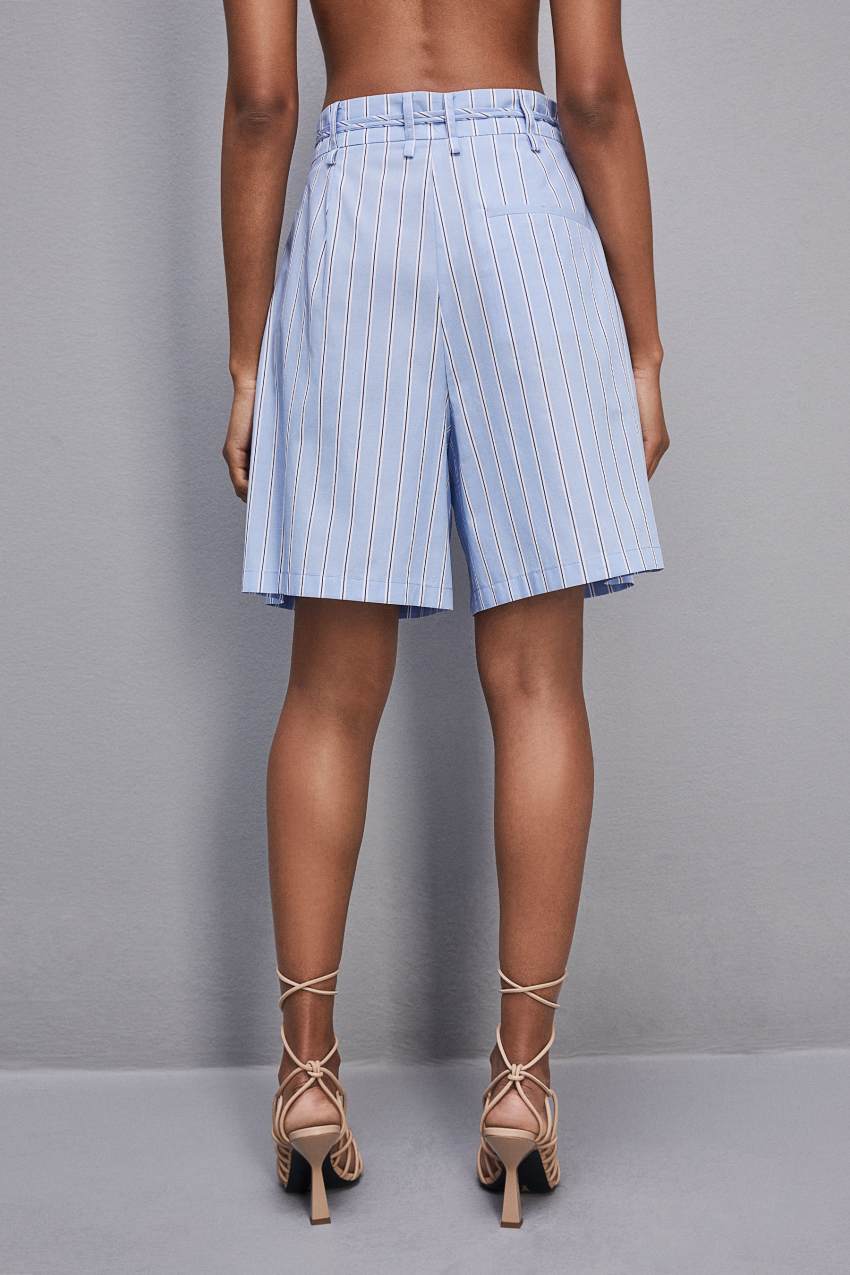 Patrizia Pepe Soft Pleated Bermuda Shorts ανοιχτο μπλε | JVEYWQR-01